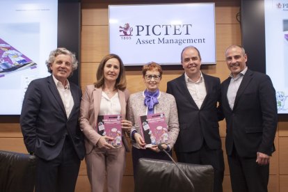 La presentación tuvo lugar en el Palacio de la Bolsa de Madrid.