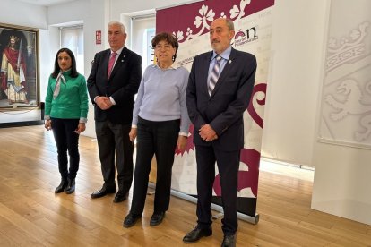Presentación de la colaboración entre el Ayuntamiento y la Real Fábrica de Tapices.