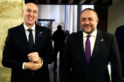 Diez y Álvarez Courel, en una cita institucional de la pasada primavera.
