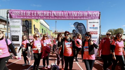 6.000 personas participan en la Carrera de la Mujer en León