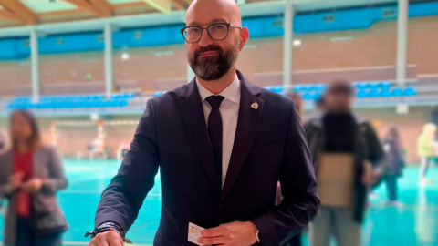 El subdelegado del Gobierno en León, Héctor Alaiz Moretón ha informado del desarrollo de la jornada de elecciones