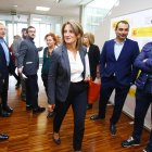 La ministra en funciones para la Transición Ecológica, Teresa Rivera (C), a su llegada a la reunión de trabajo sobre convenios de transición justa durante su visita al Bierzo. CÉSAR SÁNCHEZ