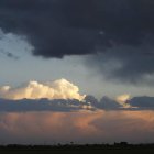 Acumulación de nubes en el verano leonés.