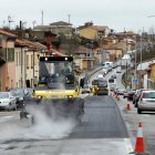 Fotografía de archivo de las obras de una carretera leonesa.