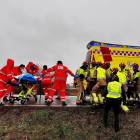 Imagen de la intervención de los servicios de emergencias en un accidente