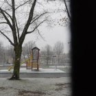 Los copos blancos han llegado hasta la capital leonesa este viernes.