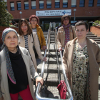 Cinco pacientes de Oncología del Hospital El Bierzo afectadas por el descubierto del servicio.