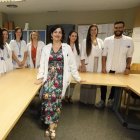 El equipo del estudio está formado por profesionales de Endocrinología y Nutrición, con María Ballesteros en el centro, y supervisoar as de Neumología y Medcina Interna