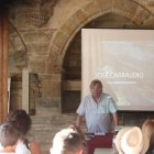 José Carralero, en uno de sus curso sobre proceso pictórico impartido en el Monasterio de Carracedo.