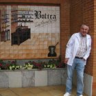 Luis Álvarez Tascón regentaba la farmacia familiar en Sabero.