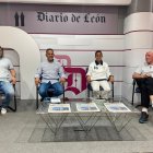 Participantes en la tertulia El VARDiario de León