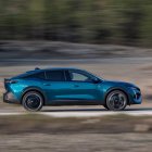 F 1 (Peugeot 408 Fastback)_19373759