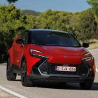 La nueva versión híbrida enchufable del C-HR viene a reforzar la apuesta multi-tecnológica de Toyota.