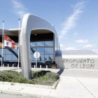 Cancelación de la salida del vuelo a Canarias desde el Aeropuerto de León. F. Otero Perandones.