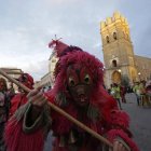 Desfile de mascaradas en La Bañeza.