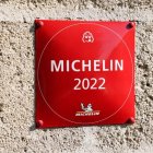 Logo distintivo de la estrella Michelin.