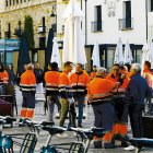 Concentración de trabajadores de limpieza del Ayuntamiento de León