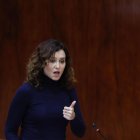 Imagen de archivo de la presidenta de la Comunidad de Madrid, Isabel Díaz Ayuso, durante un pleno de la Asamblea de Madrid. EFE/ Sergio Pérez