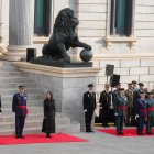 El jefe de Estado Mayor de la Defensa Teodoro Esteban López Calderón (2i), y la directora de la Guardia Civil, Mercedes González (4i), entre otras autoridades asisten a la celebración del Día de la Constitución en el Congreso de los Diputados en Madrid, este viernes. EFE/ Borja Sanchez-Trillo