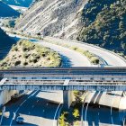 Con la mejora de la A-6 en el tapón de Piedrafita, la comarca del Bierzo recupera al 100% la conexión con Galicia y ahora espera mejoras también ferroviarias.