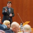 Mañueco interviene en la sesión plenaria celebrada ayer en las Cortes de CyL.