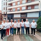 Las nueve protagonistas del cortometraje rodado en La Bañeza.