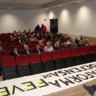 Alcaldes, concejales y asociaciones afectados por la línea de Feve.