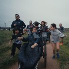 Mario y el equipo de ‘Empujando sonrisas’ estarán hoy en la media maratón de León.