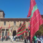 Los pendones, este sábado en Palanquinos.