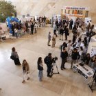 Panorámica de la sala.