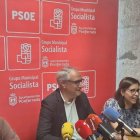 Olegario Ramón compareció ante los medios.