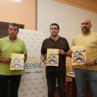 Arsenio Melón, Antonio Manilla y Héctor Llorente, en la presentación del cómic.