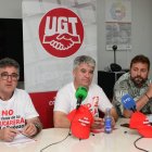 Representantes de UGT-Fica en un momento de la rueda de prensa.