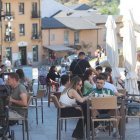 Muchas de las terrazas necesitan más personal para atender al cliente.  David Belzuz en una entrevista reciente.