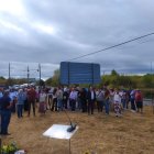 Eduardo Morán con los asistentes al homenaje.