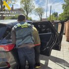 Dos detenidos y un investigado por varios delitos en La Bañeza y Santa María del Páramo.