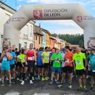 La prueba absoluta contó con cerca de 60 protagonistas en la línea de salida.