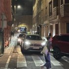 Imagen de las retenciones provocadas por el incendio.