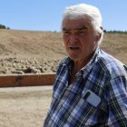 Paco Morgado entre Corcos y LLamas de Rueda, con su rebaño camino de Extremadura.