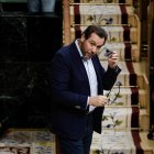 El ministro de Transporte y movilidad sostenible, Óscar Puente, al finalizar una sesión plenaria, en el Congreso de los Diputados, a 14 de octubre de 2025, en Madrid (España). 