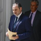 El exministro Jose Luis Ábalos, a la salida este miércoles del Tribunal Supremo.