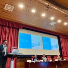 El jede de servicio de Seguridad y Salud en el Trabajo de la Dirección General de Personal y Desarrollo Profesional moderó la segunda mesa de redonda del encuentro sobre prevención.