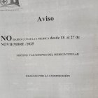 Cartel informativo sobre el cierre del consultorio médico.