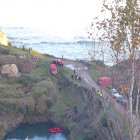 La UME de León y la Policía de Asturias realizan la misión en la balsa de la mina de Berbes.