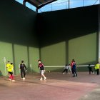 Niños haciendo deporte en Almanza.