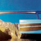 Imagen del viaductoo de la N-120 vista desde el río Sil, donde se produjo una gran grieta. La grieta cruza de parte a parte la plataforma del viaducto de la carretera.