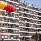 La problemática de la vivienda asociada a la movilidad geográfica es una de las mayores preocupaciones de los militares. Aunque actualmente existen varias medidas de apoyo, el Ministerio de Defensa da un paso más con la puesta en marcha de un proyecto piloto de 'coliving' en Madrid, ciudad donde se concentra una parte significativa de la demanda. EFE/ J.L.Cereijido.