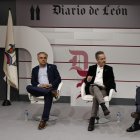 José Luis Nieto, Miguel Ángel Zamora y Javier Vega, durante la mesa redonda.