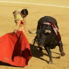 Ismael Martín durante una de las dos faenas que realizó en la tarde de ayer.
