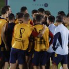 La selección española se conjuró en el último entrenamiento antes de debutar hoy con Costa Rica. J. MARTÍN